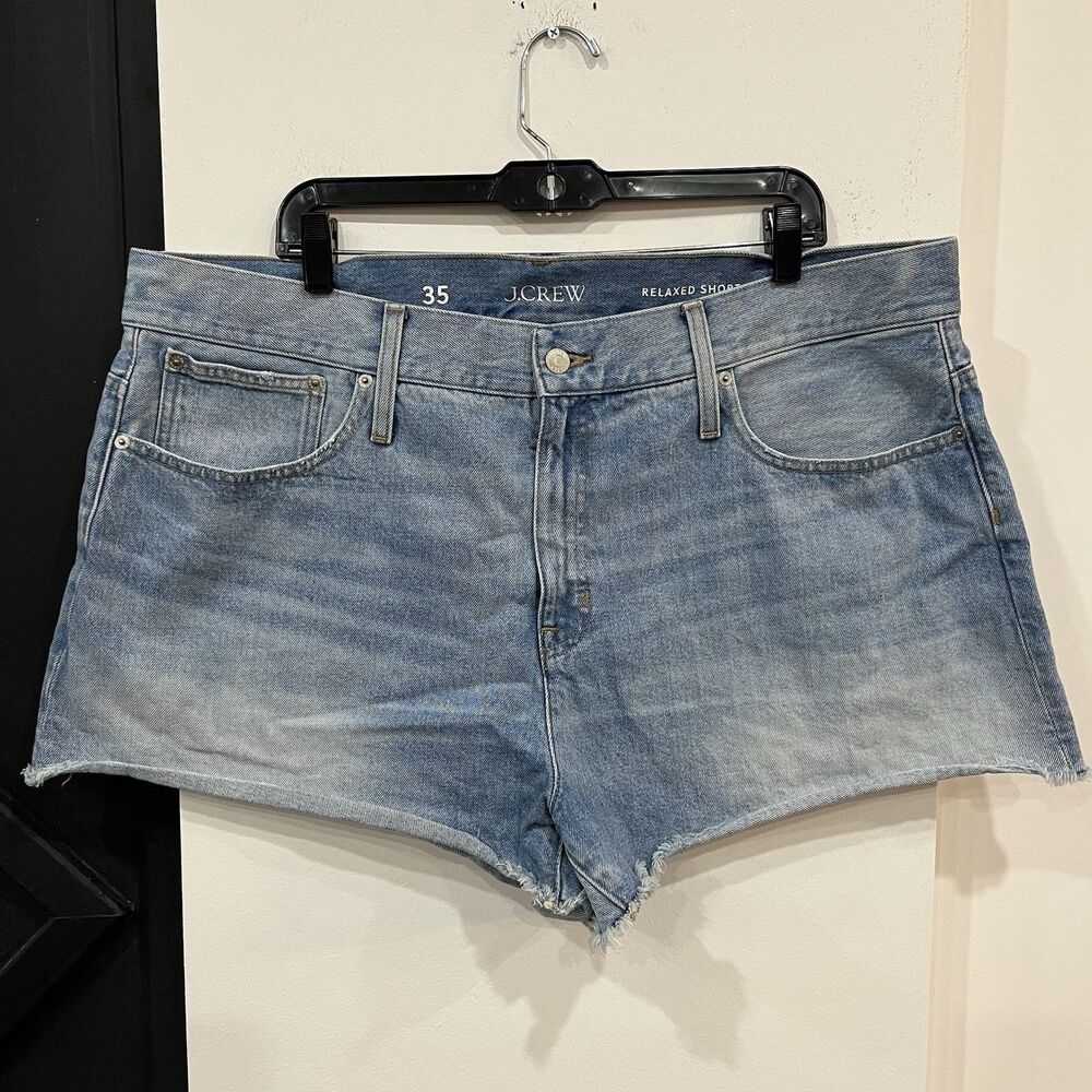 J Crew Light Wash Denim Cotton Relaxed Cut Off Shorts 35 Women’s Plus Size